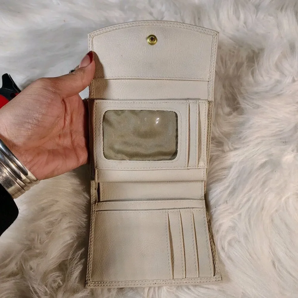 Beige Tri Fold Faux Leather Liz Claiborne Wallet Gold Hardware VTG